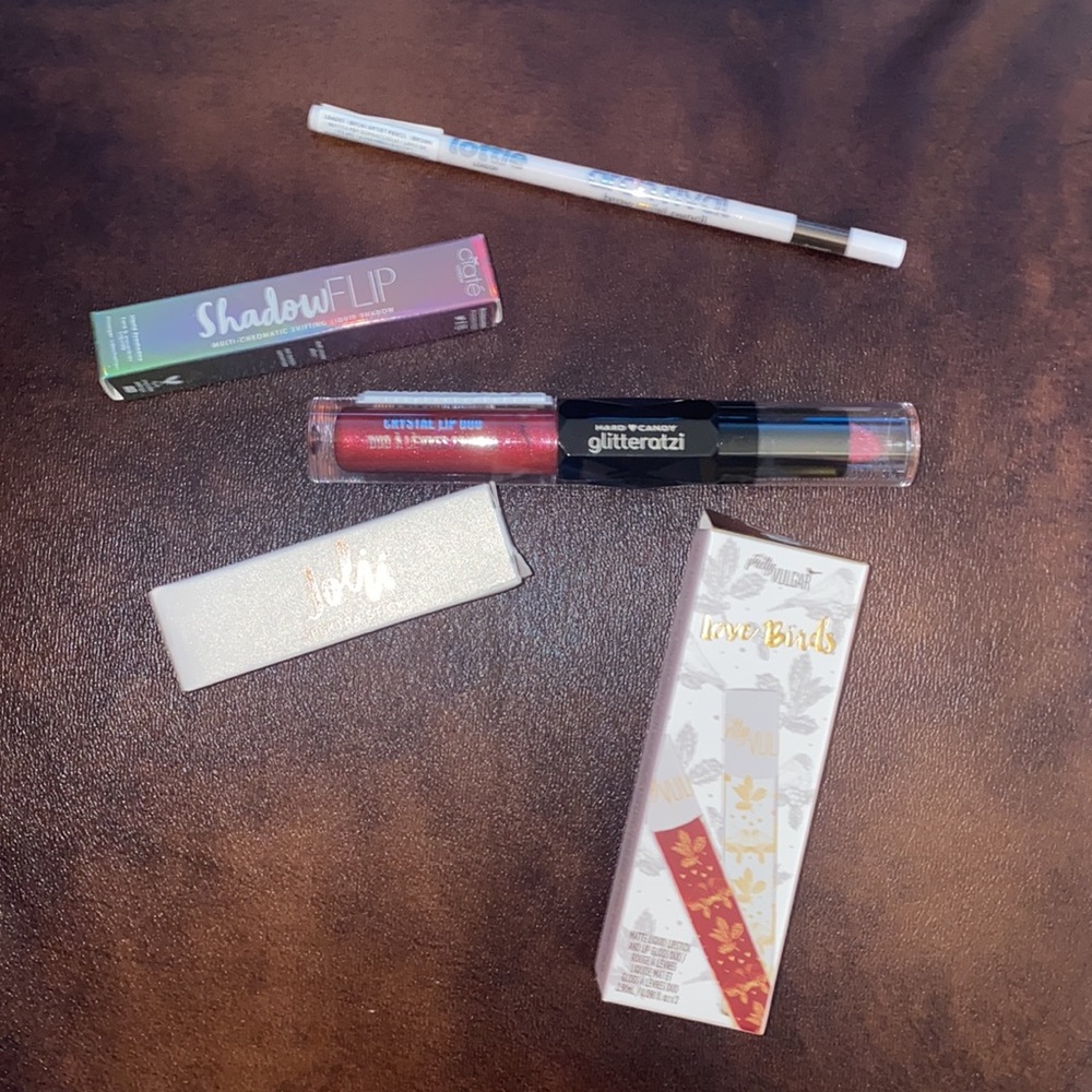 💋5 piece Brand new makeup bundle!